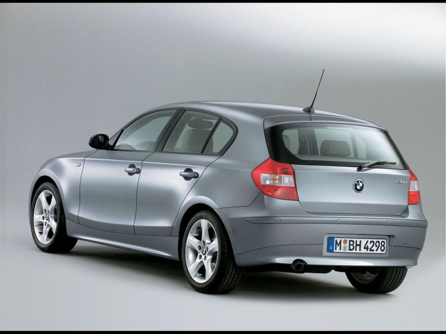  BMW 120i 2005 года  (фото 12 из 13)